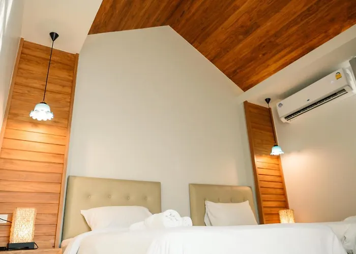 Cozyhouse Near Mrt Qscc Convention Center 4br 10ppl
