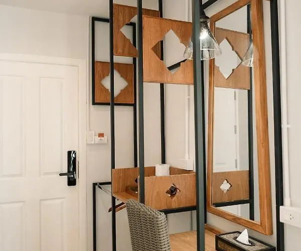 Cozyhouse Near Mrt Qscc Convention Center 4br 10ppl Hébergement de vacances *
